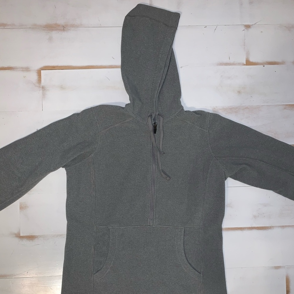 Duluth Trading Co. Gray 1/2 Zip Pullover